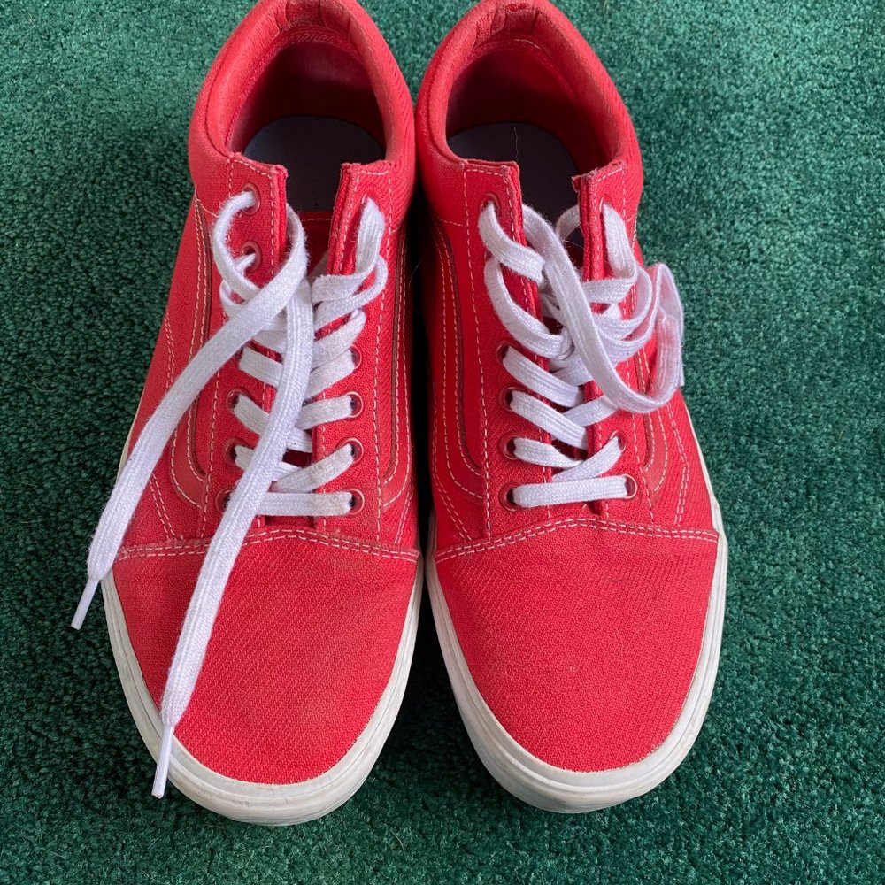 Vans Mens 10.5 Red and White